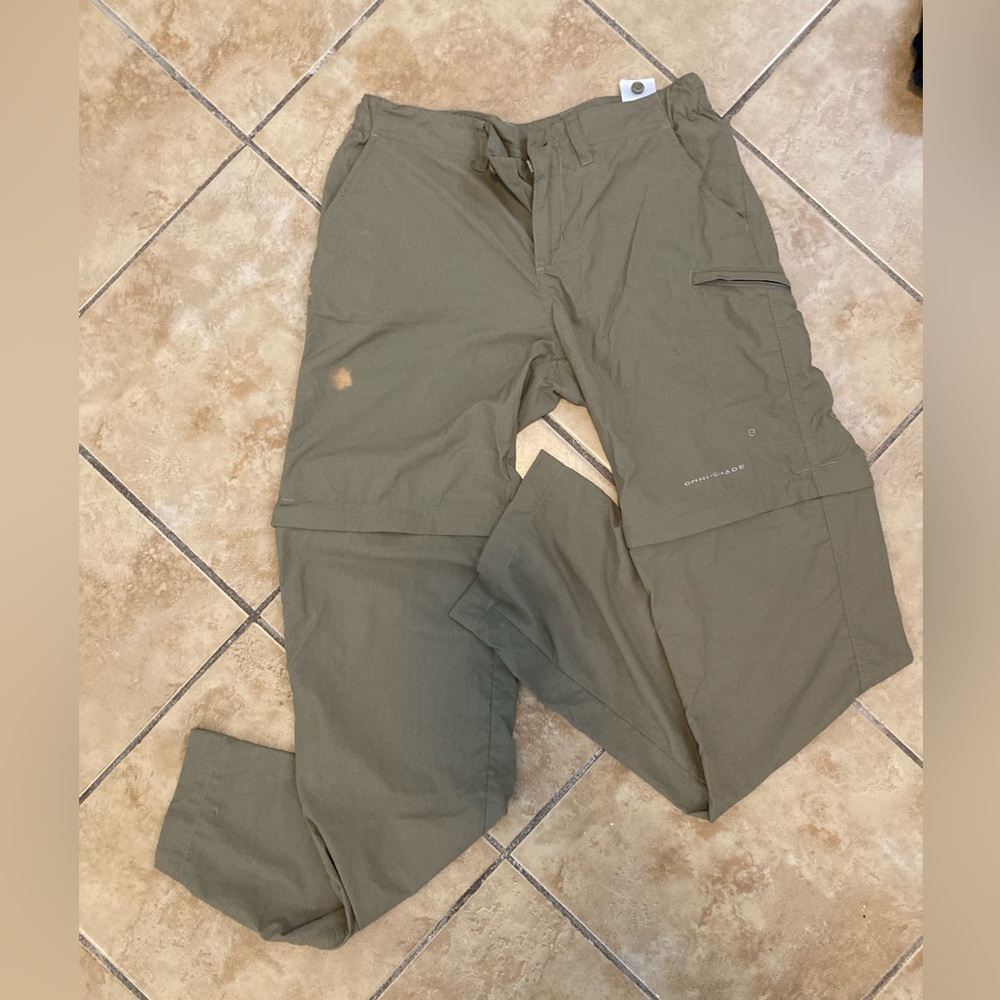 Columbia hiking/fishing convertible pants